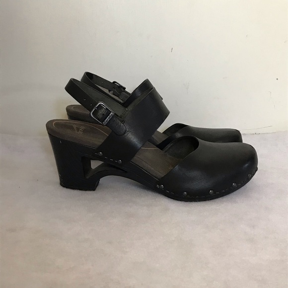 dansko thea clogs